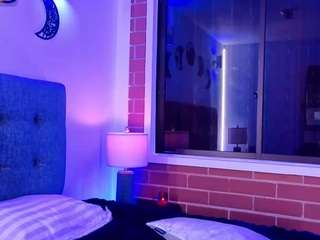mandy4pole's live room