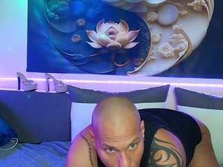 serenalovesryan webcam model