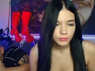 serenalovesryan Live Webcam on CamSoda