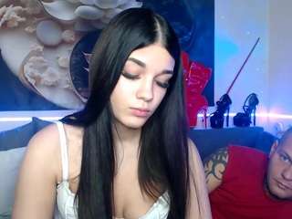 serenalovesryan Live Webcam on CamSoda