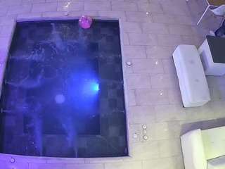 voyeurcam-casa-salsa-hottub-view