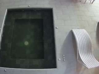 voyeurcam-casa-salsa-hottub-view