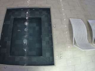 voyeurcam-casa-salsa-hottub-view