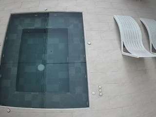 voyeurcam-casa-salsa-hottub-view camsoda