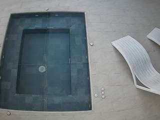 voyeurcam-casa-salsa-hottub-view webcam model