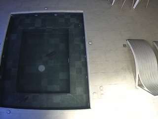 voyeurcam-casa-salsa-hottub-view live cam profile