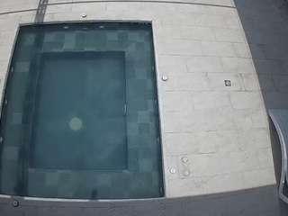 voyeurcam-casa-salsa-hottub-view webcam model