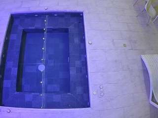 voyeurcam-casa-salsa-hottub-view