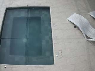 이 모델은 현재 라이브 중입니다. voyeurcam-casa-salsa-hottub-view