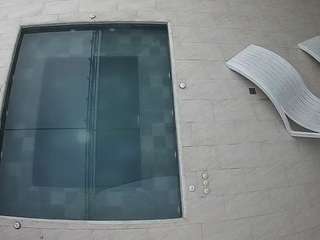 هذا النموذج مباشر الآن. voyeurcam-casa-salsa-hottub-view