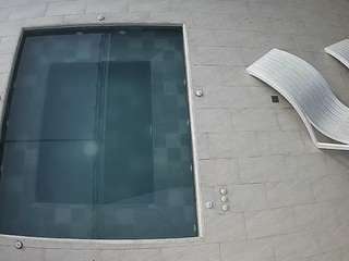 Mẫu này đang trực tiếp. voyeurcam-casa-salsa-hottub-view
