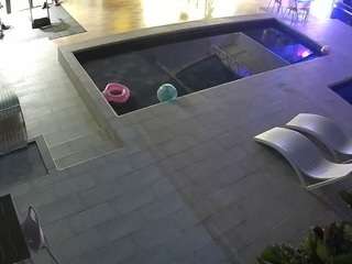 voyeurcam-casa-s... Live Webcam on CamSoda