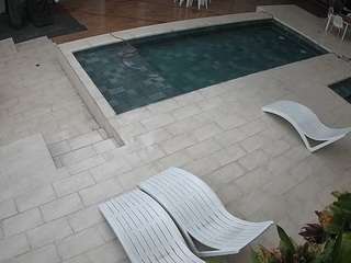 voyeurcam-casa-salsa-rooftop Flashing live webcam