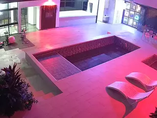 voyeurcam-casa-salsa-rooftop's Live Sex Cam Show