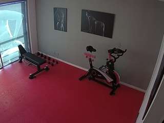 Panthyhose camsoda voyeurcam-jb-gym