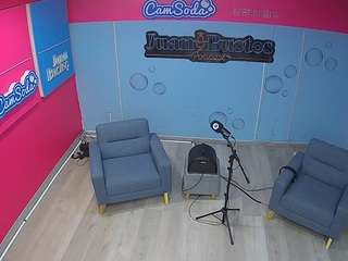 voyeurcam-jb-pod... Live Webcam on CamSoda