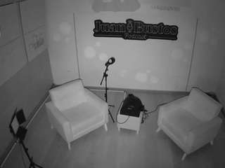 voyeurcam-jb-pod... Live Webcam on CamSoda