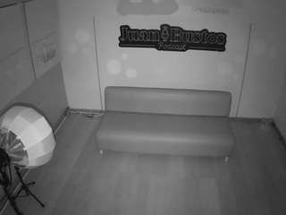 voyeurcam-jb-pod... Live Webcam on CamSoda