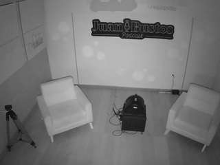 voyeurcam-jb-pod... Live Webcam on CamSoda