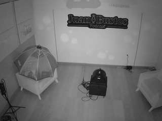 voyeurcam-jb-pod... Live Webcam on CamSoda