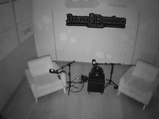 voyeurcam-jb-pod... Live Webcam on CamSoda