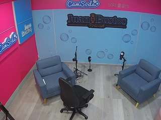 voyeurcam-jb-pod... Live Webcam on CamSoda