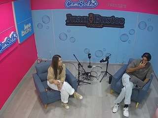 voyeurcam-jb-pod... Live Webcam on CamSoda