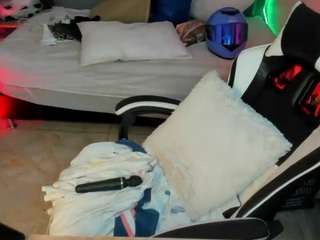 Aida-Hadid on CamSoda
