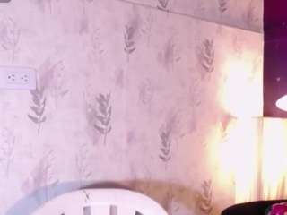 lavronbitch Live Webcam on CamSoda