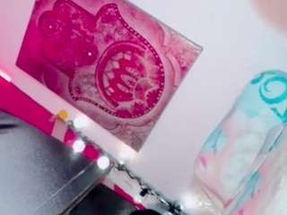 lavronbitch live webcam show