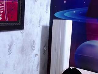 LavronBitch live webcam show