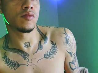 osiiriis Live Webcam on {site_name}