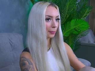 bambikayy webcam model