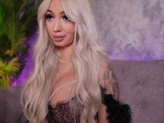 bambikayy live webcam show