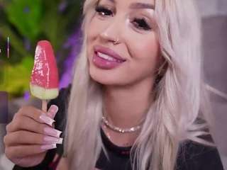BambiKayy live webcam show