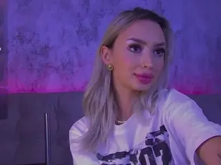 BambiKayy's Live Sex Cam Show