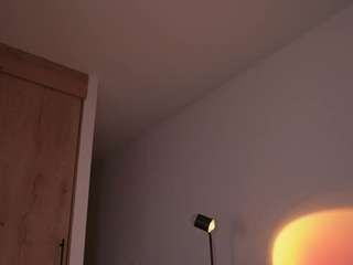 Live Sex Chat with GigiLee (@gigilee)