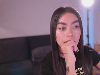 gigilee live webcam show