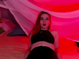 julia-xsweet's Live Sex Cam Show