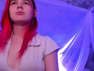 julia-xsweet's Live Sex Cam Show