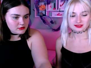 blondie-melisa from camsoda