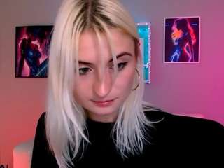 blondie-melisa webcam model