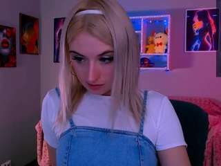 Dieses Model ist jetzt live. blondie-melisa