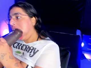 hannascottx's CamSoda show and profile