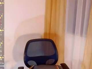 le modèle liz-quinny est en webcam porno dans un show sur le site camsoda, il possède les tags suivants: anal,lingerie,thong,tetis,tease,tattoos,strip,spank,smoke,sexy,pussy,party,orgasm,handjob,ass,flashing,fingers,fetish,dildo,cum