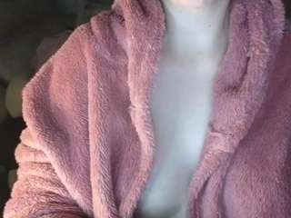 Hornyyyyyy.Wet.Voyeur.Momyyyy