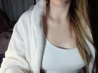 Hornyyyyyy.Wet.Voyeur.Momyyyy live webcam show