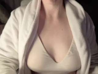 Hornyyyyyy.Wet.Voyeur.Momyyyy