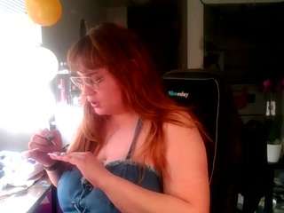 bustyprincessleila webcam
