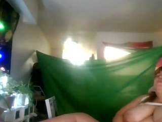 bustyprincessleila